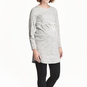 MATERNITY super comfy H&M drawstring dress.